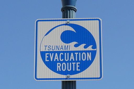 Tsunami Evacuationroute sign